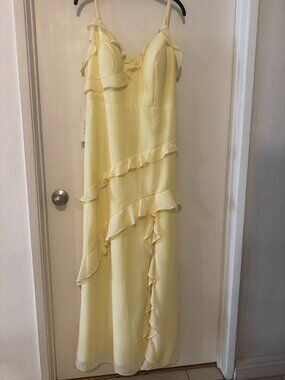 Yellow dress